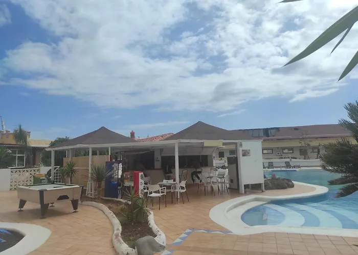 Marina Palace Paraiso * Адехе