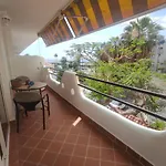 Апартаменти Marina Palace Paraiso *