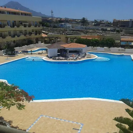 Marina Palace Paraiso * Адехе